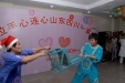 千佛山医院与四川小伤员共渡六一儿童节组图（08）
