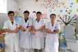骨关节科五医生给血友病人献血