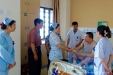 凝聚爱心 救济困难 传递正能量