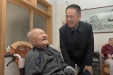 党委书记王一兵走访看望医院老同志