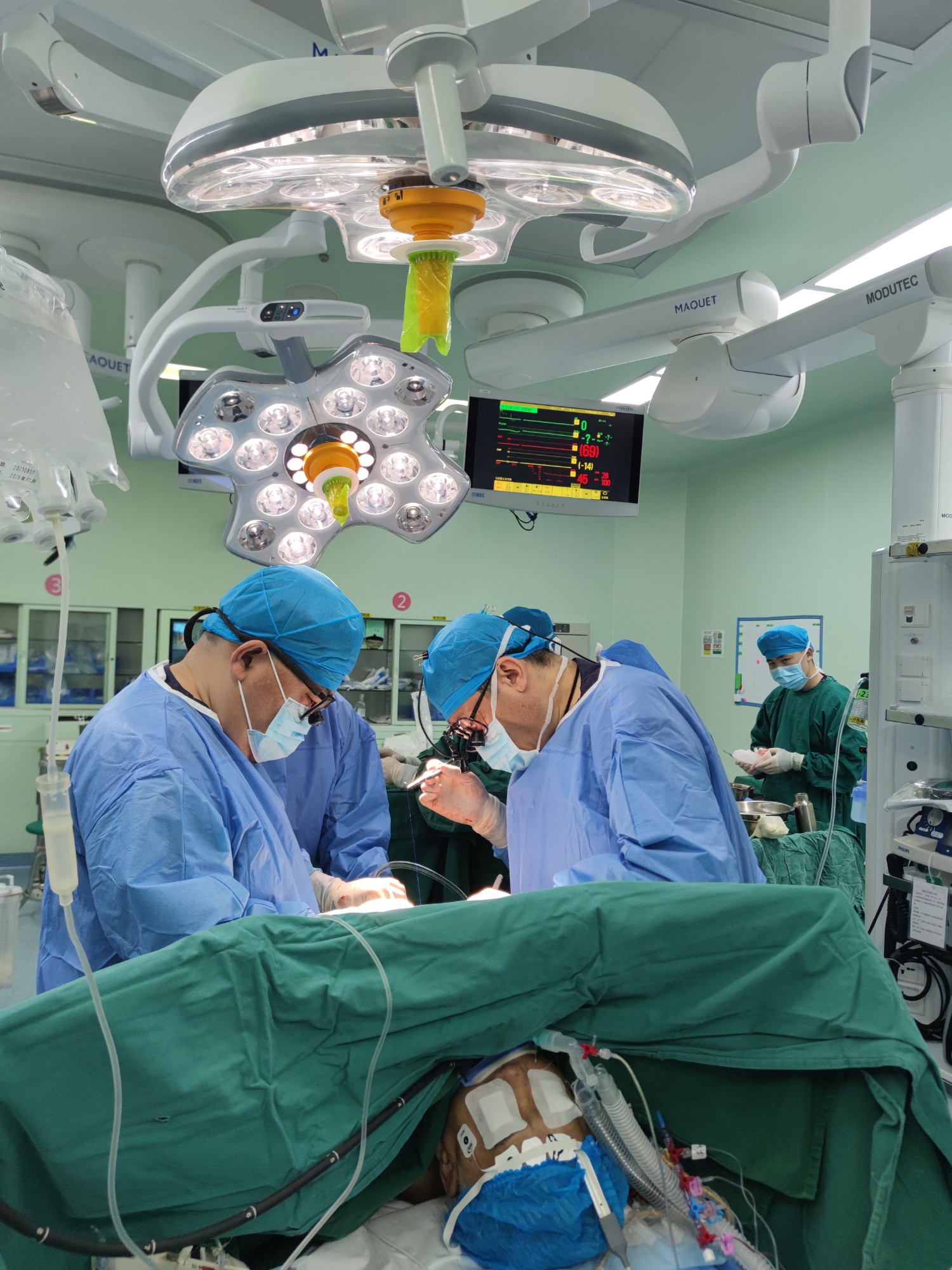 以“心”报国 | 医院2例终末期心脏移植患者期待顺利出院