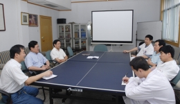 我院召开第二批专家对口支援（新疆）座谈会