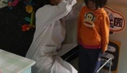 儿保科深入辖区进行年度幼儿园体检