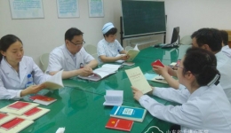 医技总支第五支部组织党员干部开展“两学一做”学习活动