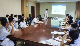 教育处组织新任见习授课教师培养性试讲