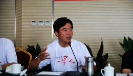 我院“弘扬抗震救灾精神 深化‘两好一满意’活动座谈会”组图（六）