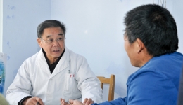 “温总理视察千医一周年”之赴莱芜市医疗志愿服务及走访患者活动组图五