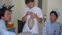统一思想 加强考核 切实提高护理服务质量