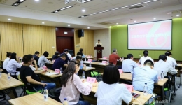 上海市社会医疗机构协会、莒南县人民医院来我院药学部进行学术交流