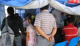来自第四批医疗队去平武路上见闻组图（03）