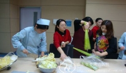 内分泌科“为糖尿病患者制作营养餐”