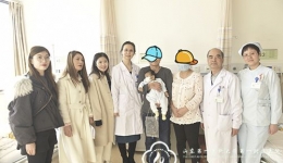 妈妈跨血型捐肝救半岁娃，我院成功完成两例跨血型肝移植