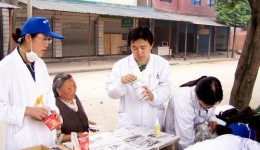 来自青年志愿者医疗队第二批组图癞)