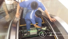 总务处近期对全院电梯、扶梯进行安全检查