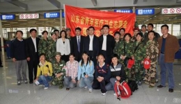 我院青年志愿者赴川抗震救灾组图（13）