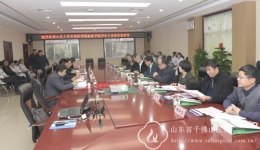 山东大学齐鲁医学院临床学院评审专家组对我院进行评估