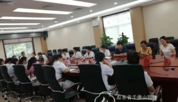 儿科基地举行规培医师座谈会