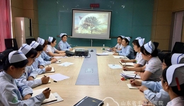 内科片区举行护理教学培训讲座