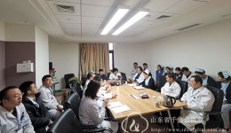 外科三支部传达学习第一次党代会精神