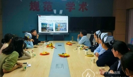 护理部国际交流小组组织小组活动