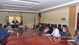 医院组织收看庆祝改革开放40周年大会