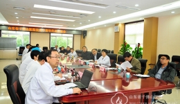 医院召开优秀中青年代表座谈会
