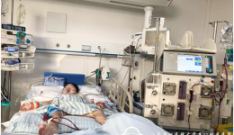 PICU医护协力急救一名急性肾衰患儿