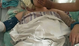 如花少女染重病 精心呵护重绽放
