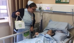一块儿小小的蛋糕