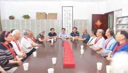 医院组织召开庆祝中国共产党成立100周年老党员座谈会