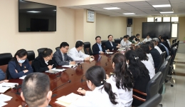 田辉组织召开职能部门座谈会