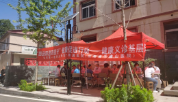 医院专家走进彩石镇北宅科村开展“四送四进四提升”健康促进行动
