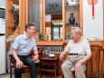医院走访慰问离休和高层次人才党员代表