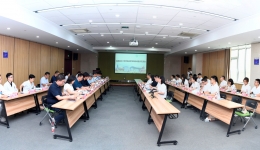 首都医科大学师生来我院座谈交流