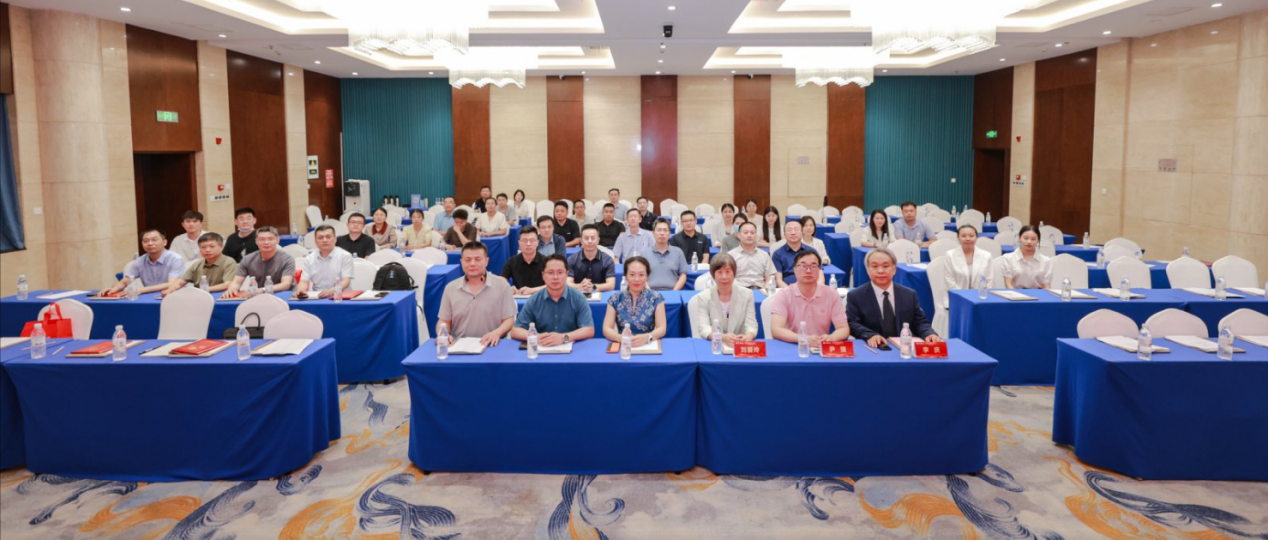 李庆当选山东生物医学工程学会乳腺疾病智能外科专业委员会第一届主任委员