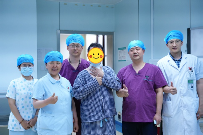 肿瘤微创科为1例重型血友病A患者实施甲状腺癌微波消融术
