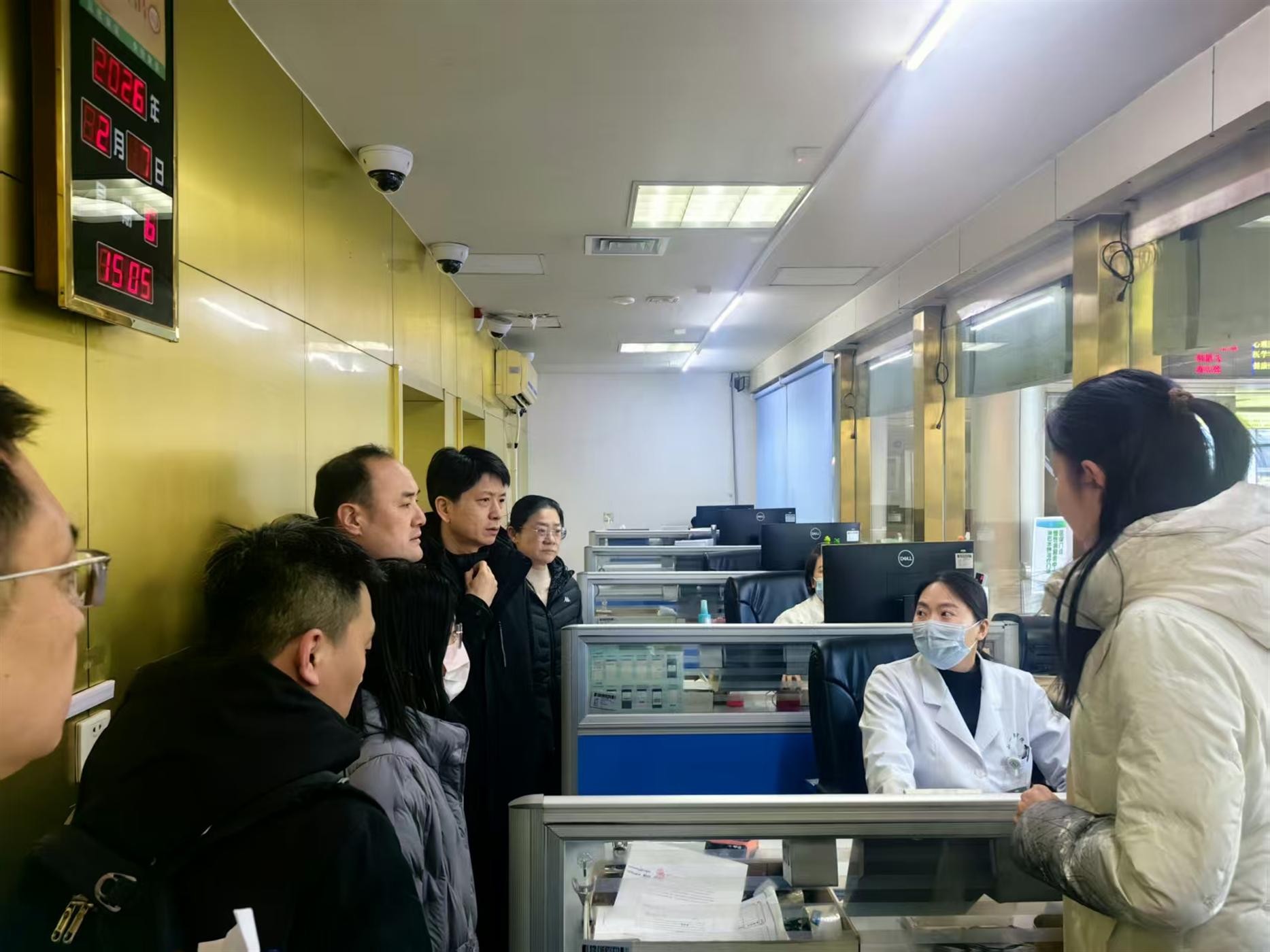 省市医保局来我院调研异地就医结算工作