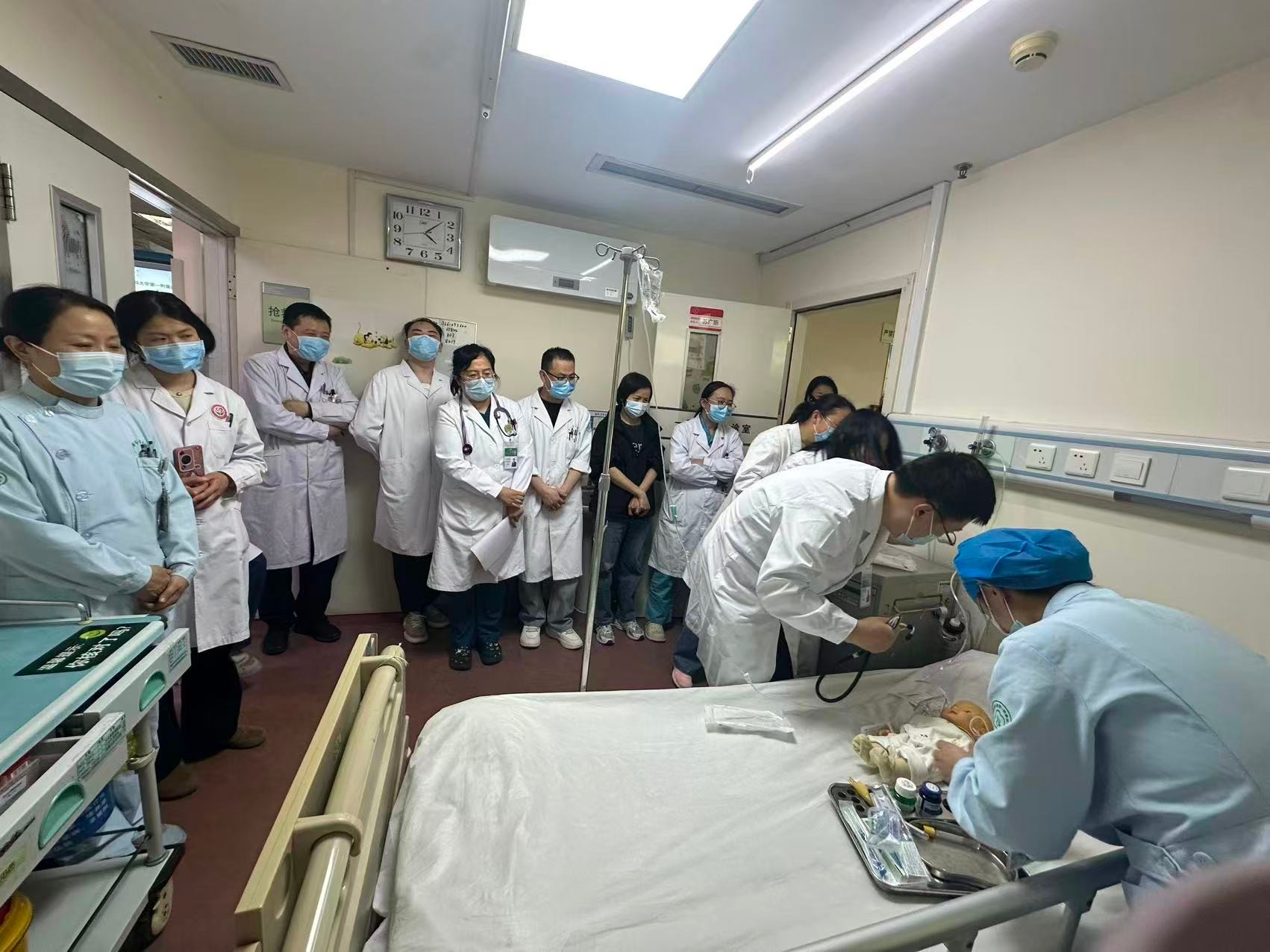 儿科门诊组织2026年度第二次应急演练